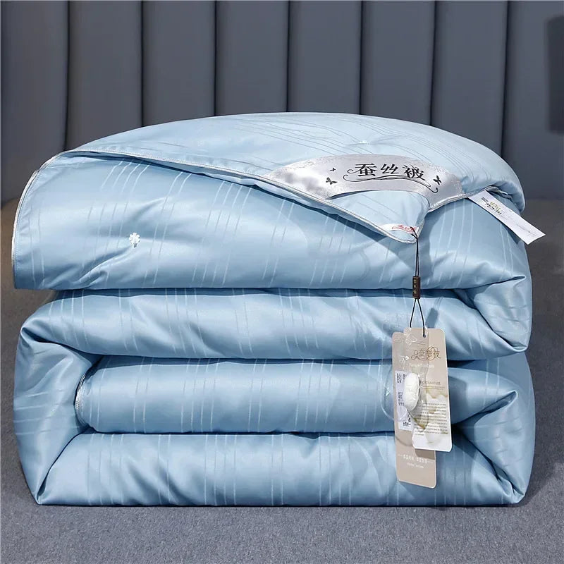 Couette de luxe 100 % soie de mûrier – Tissu coton – Chaude, légère et thermorégulatrice