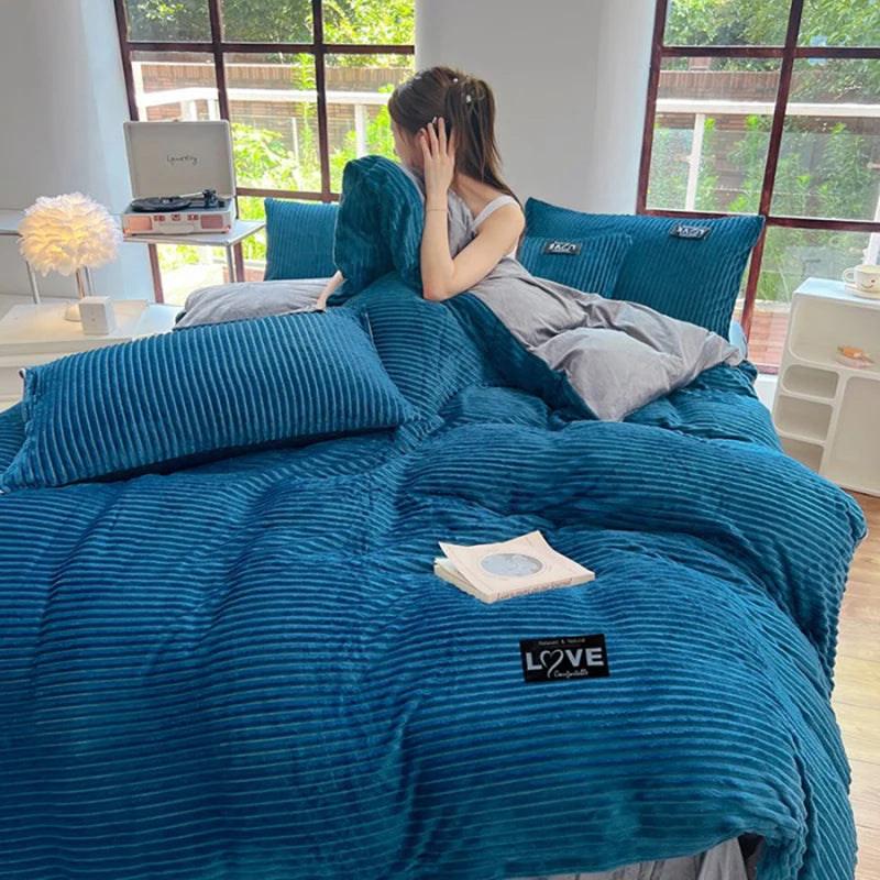 Parure de lit d’hiver chaude – Housse de couette épaisse velours double face “lapin” & velours cristal (3 pièces)